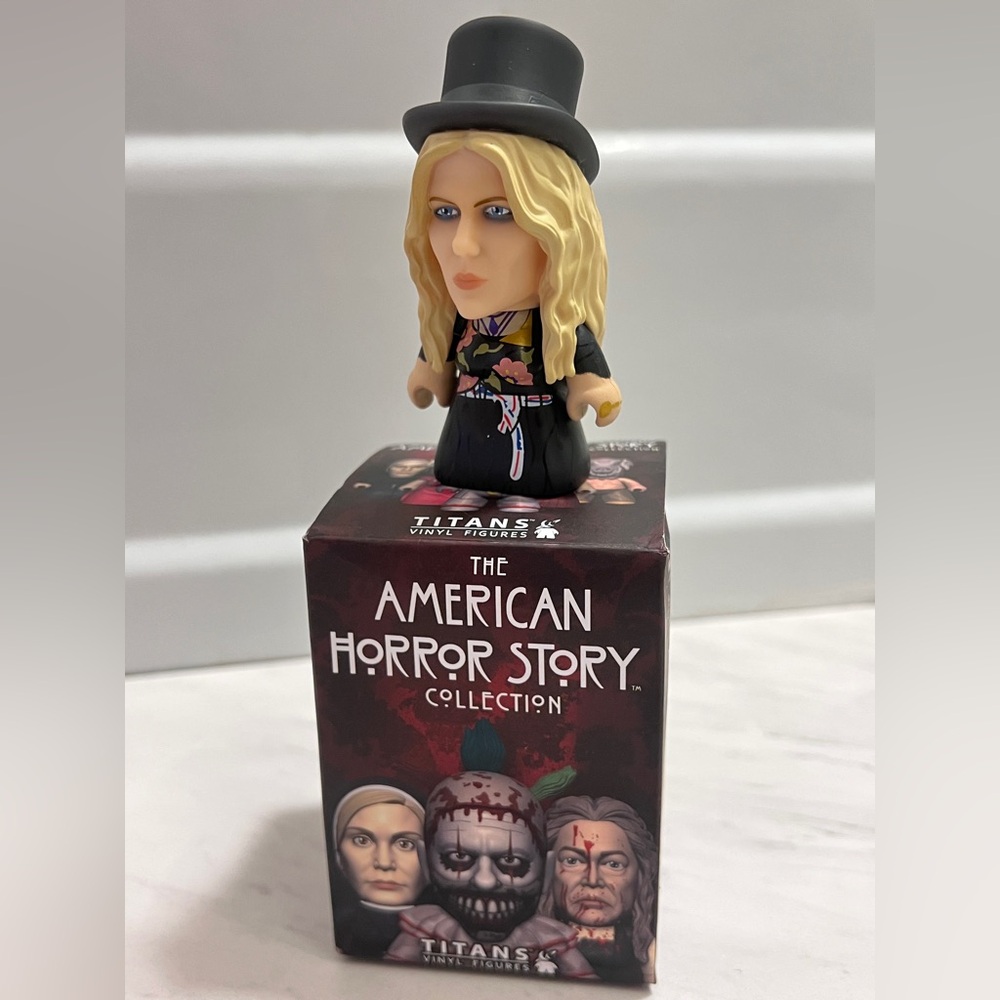 American Horror Story Vinyl Figure Titans Blind-box